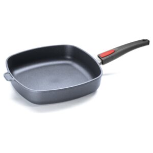 Tigaie patrata Nowo Titanium 20 cm WOLL