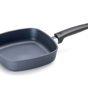 Tigaie patrata Saphir lite 22 cm WOLL