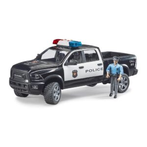 Masina de politie RAM 2500 cu politist - Bruder