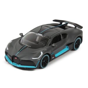 Masina Bugatti in asort 1:43 RASTAR