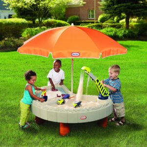 Masuta de joaca cu utilaje pentru nisip si apa cu umbreluta 136 х 113 х 55cm LITTLE TIKES SUMMER