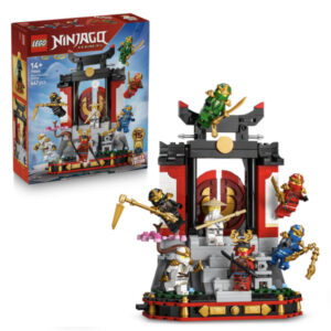 Model pentru etalare cu personaje ninja la a 15-a aniversare NINJAGO LEGO