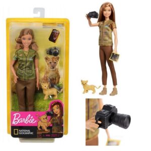 Papusa de colectie National Geographic Mattel